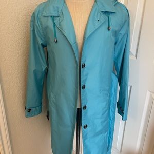 Women’s Rain Jacket - M